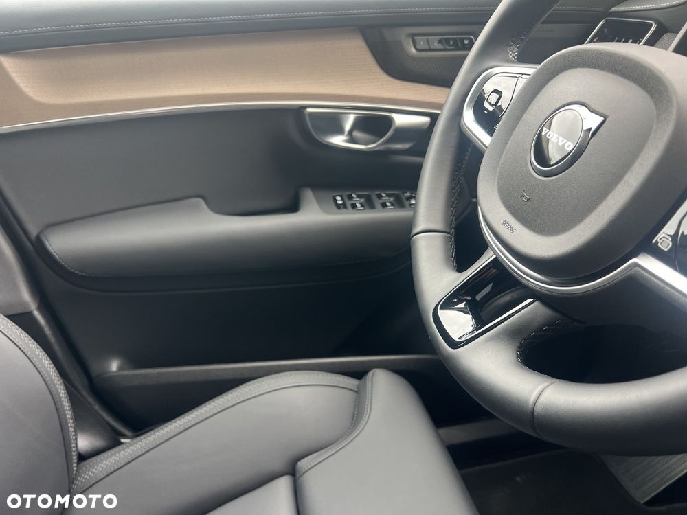 Volvo XC 90 T8 AWD Recharge Plus Dark - 21