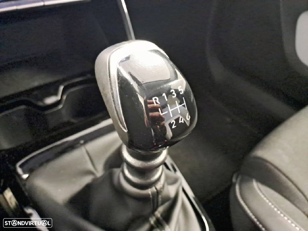 Citroën C3 1.2 Turbo Max16 - 23