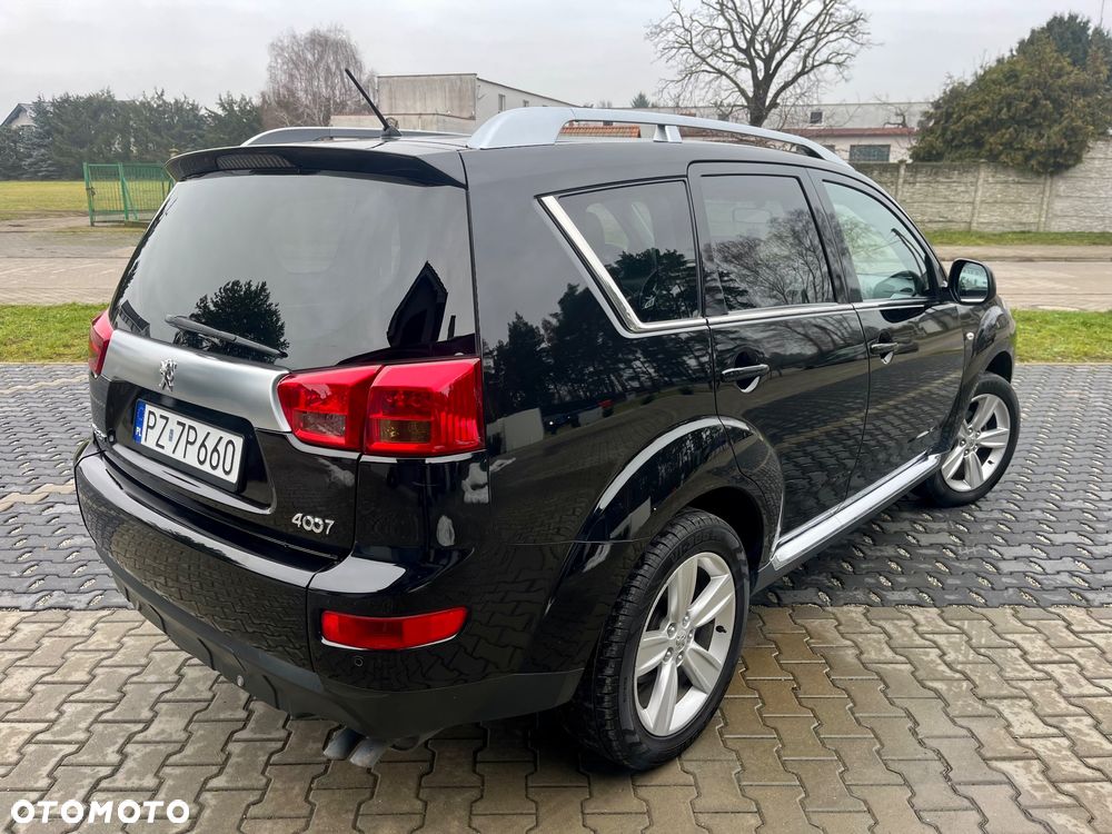 Peugeot 4007 HDI FAP 7-Sitzer Platinum - 6