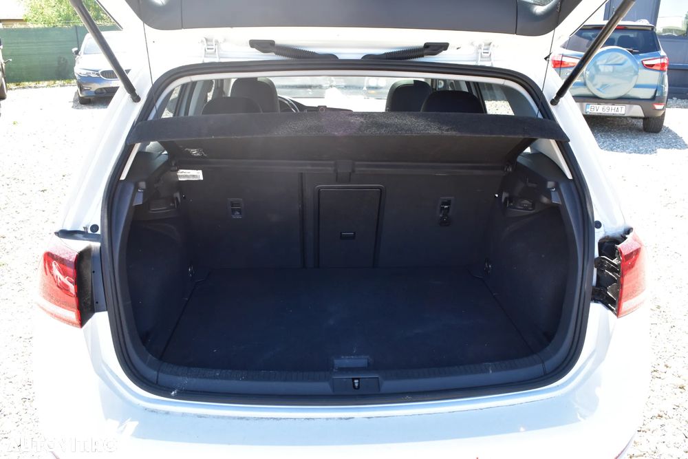 Volkswagen Golf - 7