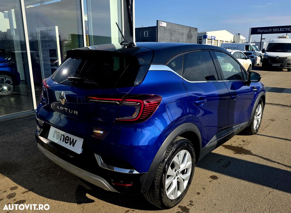 Renault Captur PHEV 160 Engineered - 4