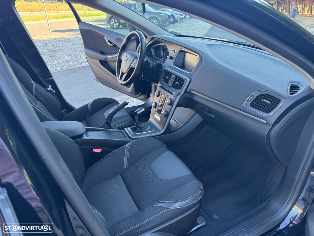 Volvo V40 2.0 D2 Kinetic Eco - 25