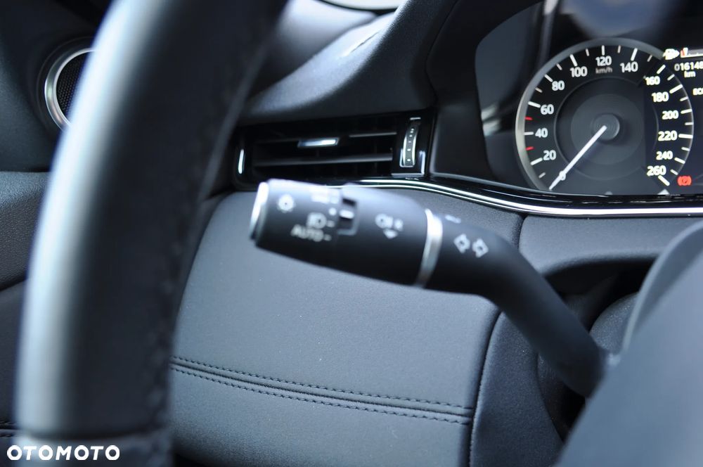 Land Rover Range Rover Evoque P200 R-Dynamic SE - 33