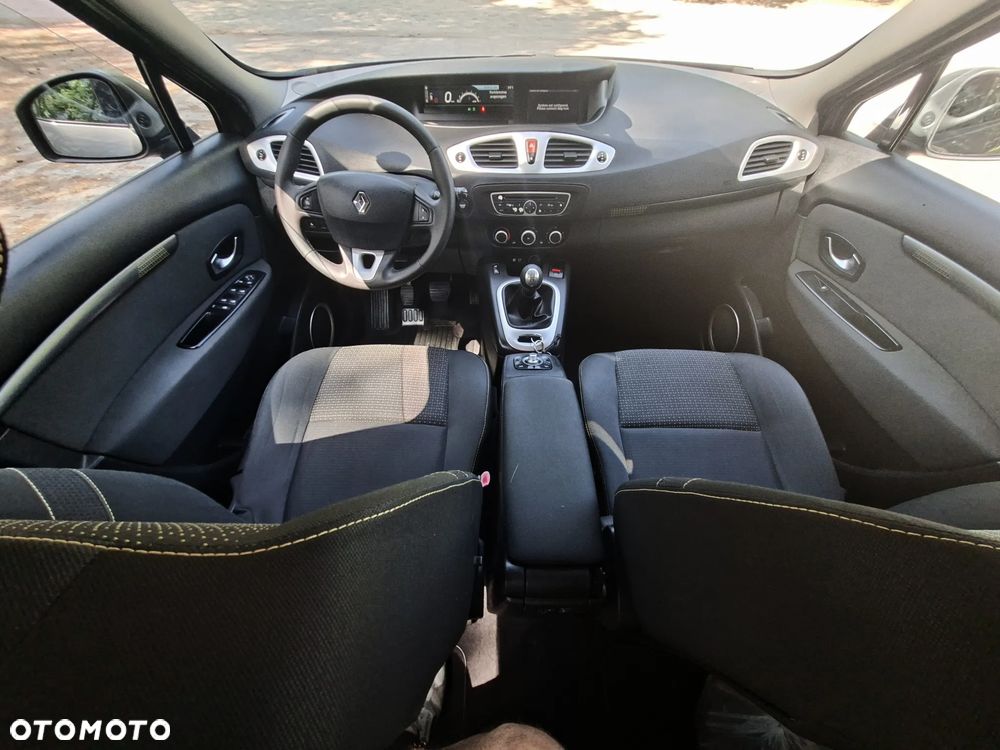Renault Scenic 1.4 16V TCE Bose Edition - 19