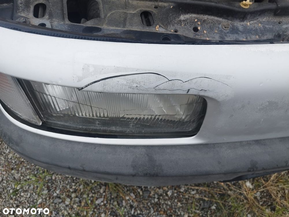 Volkswagen Passat 2.0 GL - 25