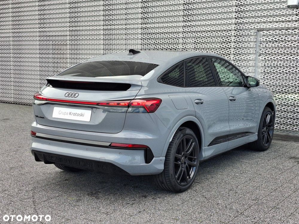 Audi Q4 Sportback e-tron - 8