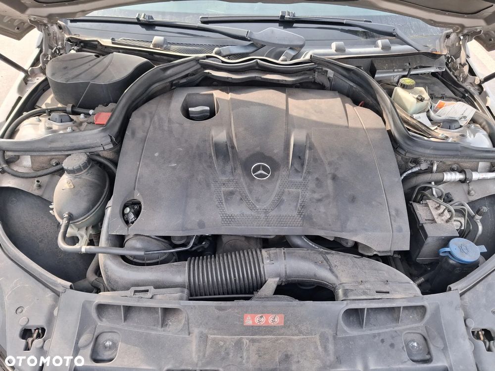 Mercedes-Benz Klasa C 220 CDI DPF Automatik Avantgarde - 24