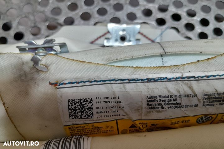 Airbag cortina dreapta 1K9880742E 1K9880742E Volkswagen VW Golf 6 [20 - 2
