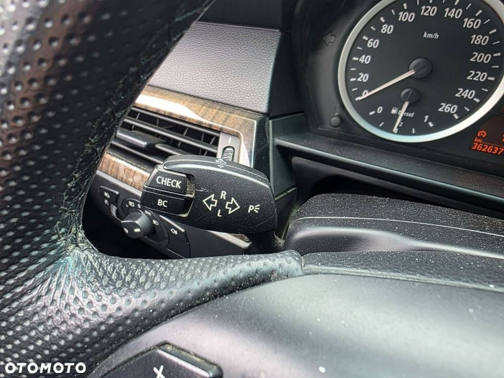 BMW Seria 5 - 11