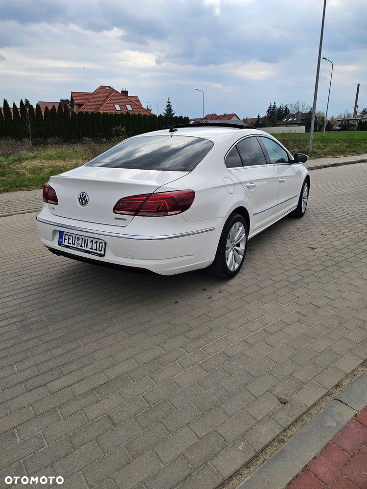 Volkswagen CC 2.0 TDI BlueMotion Technology - 9