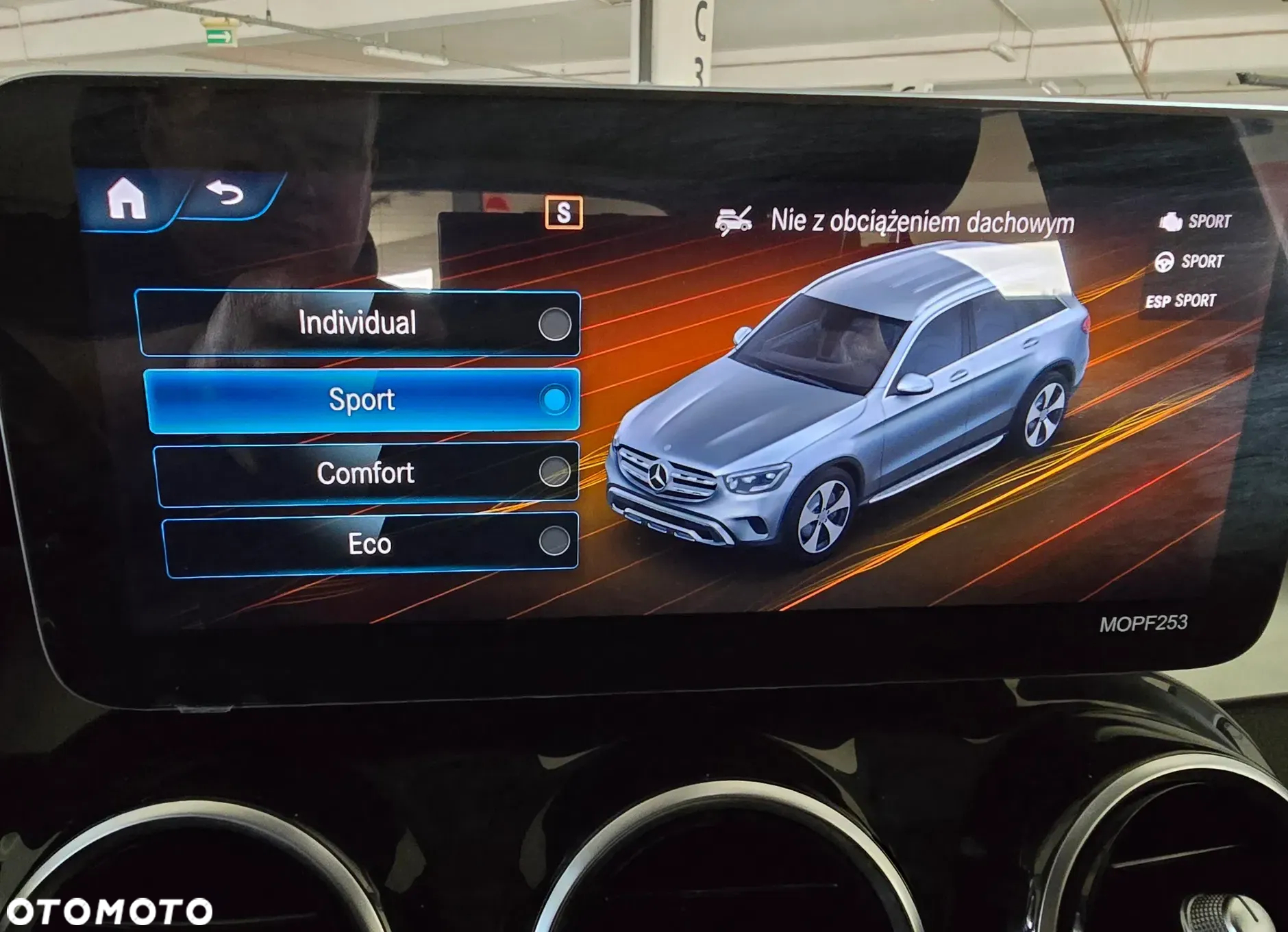 Mercedes-Benz GLC 200 d 4-Matic - 24