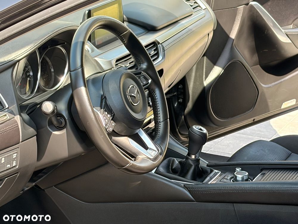 Mazda 6 - 18