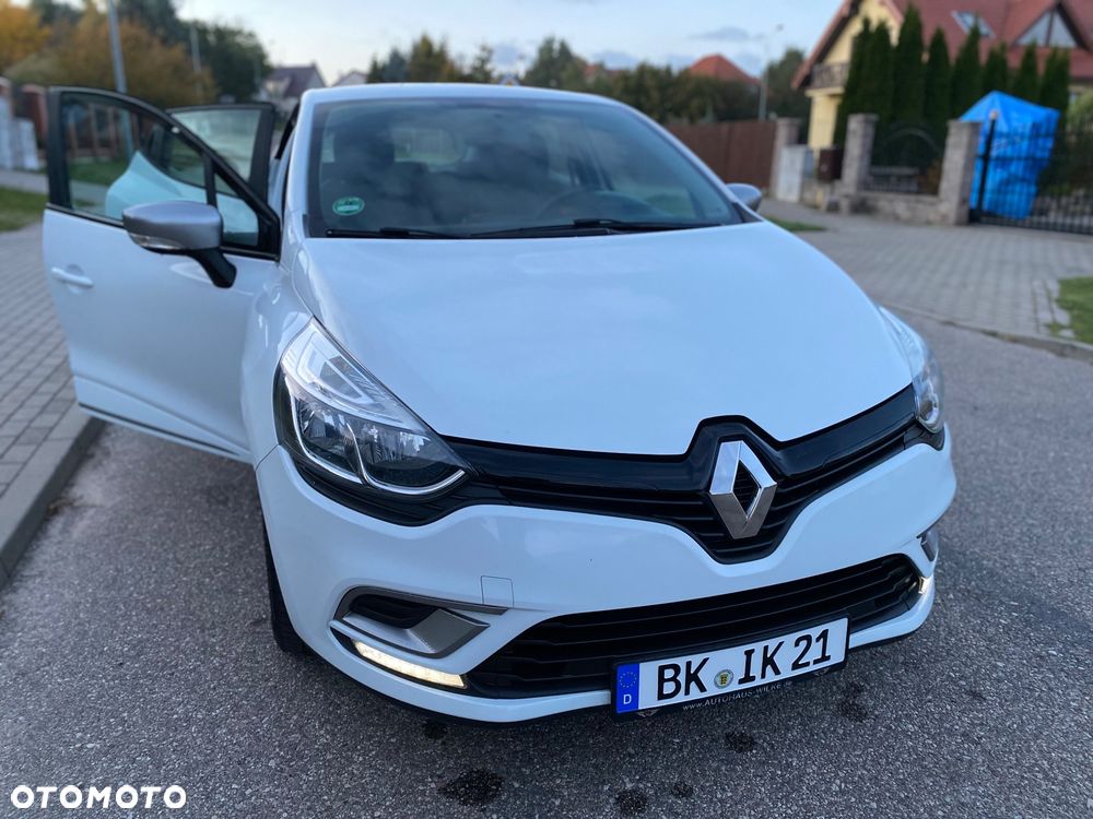 Renault Clio - 39
