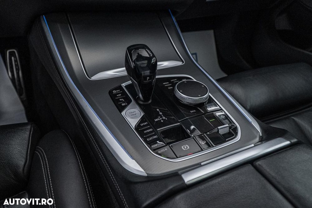 BMW X5 xDrive45e - 25