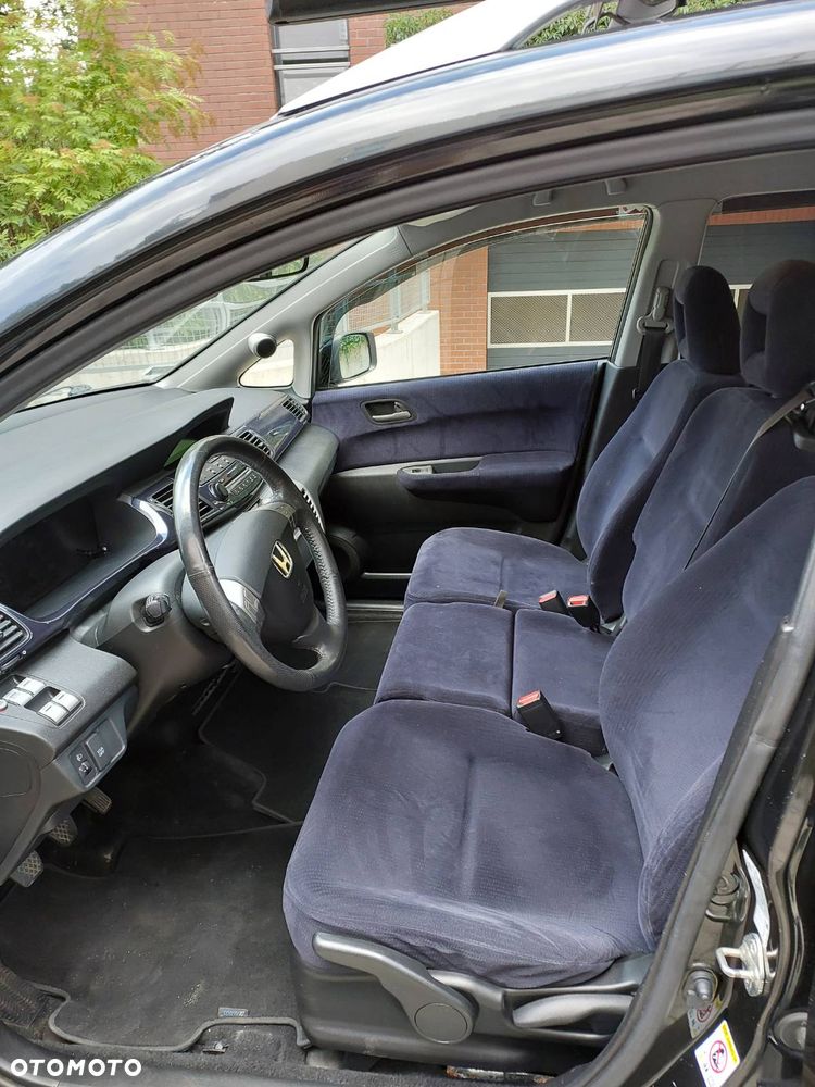 Honda FR-V 1.8 Executive - 11