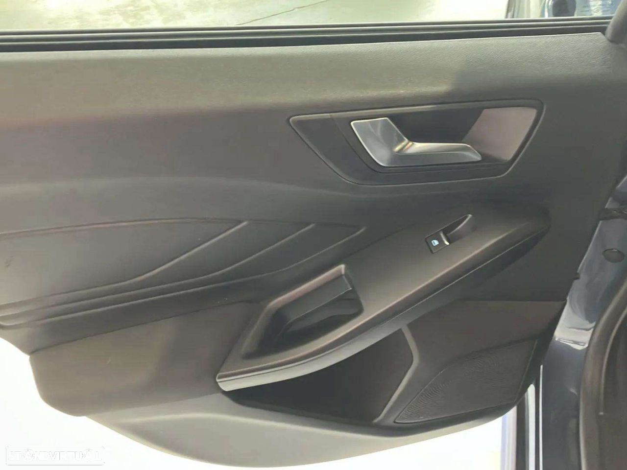 Ford Focus 1.0 EcoBoost MHEV ST-Line - 21