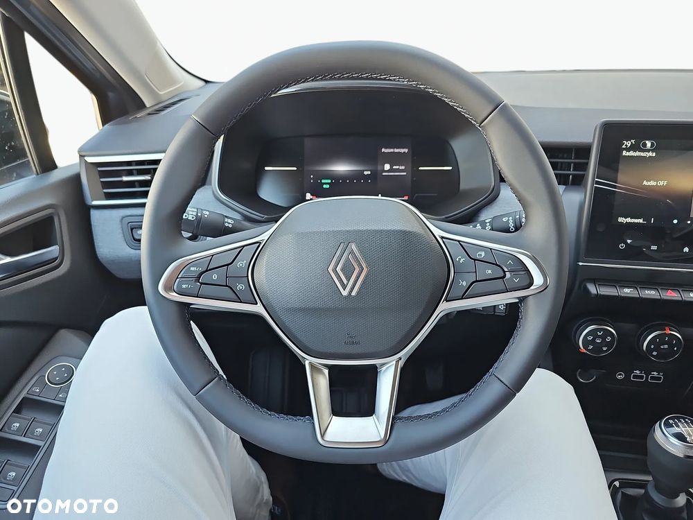 Renault Clio - 15