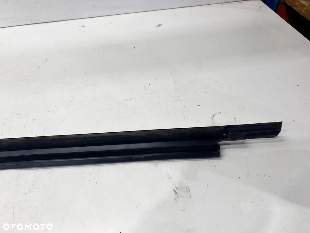 LISTWA CHROM DRZWI PRAWY PRZÓD AUDI A3 8V SEDAN 8V5853284 - 12