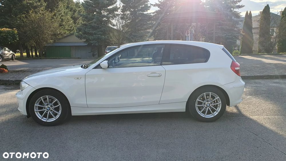 BMW Seria 1 116i - 3