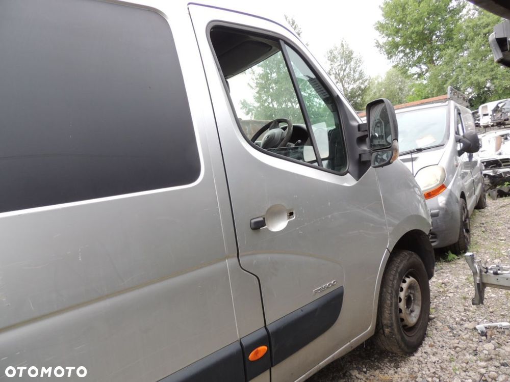 Drzwi prawy przód Renault Master III Movano 2,3 DCI - 1