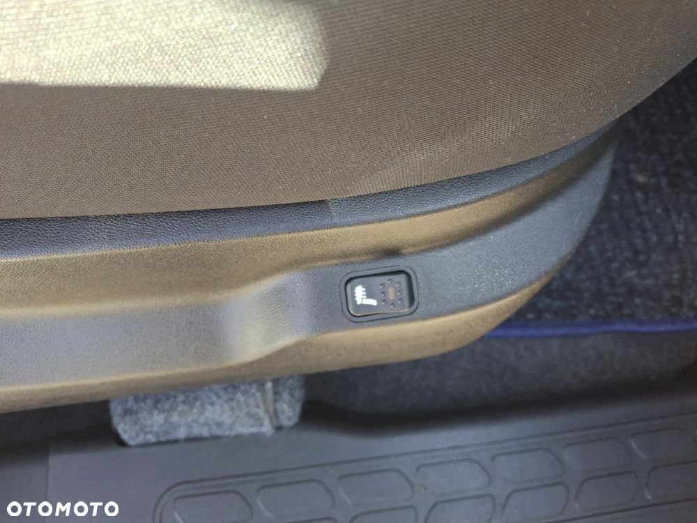 Fiat Doblo 1.6 16V Multijet Start&Stopp Dualogic Emotion Family - 17