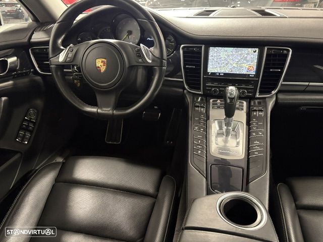 Porsche Panamera S e-Hybrid - 54