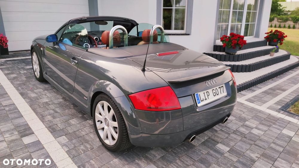 Audi TT Coupé 1.8 T quattro - 16