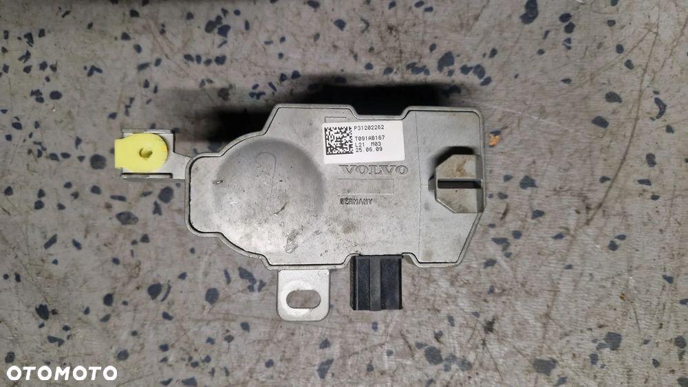 VOLVO V50 S40 BLOKADA KIEROWNICY P31202262 - 1