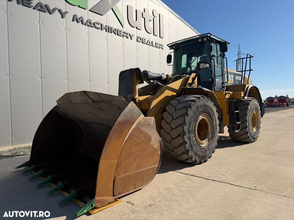Cat 966K Incarcator Frontal - 2