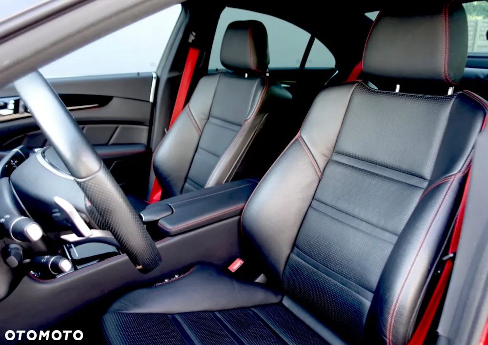 Mercedes-Benz CLS 350 d 4-Matic - 6