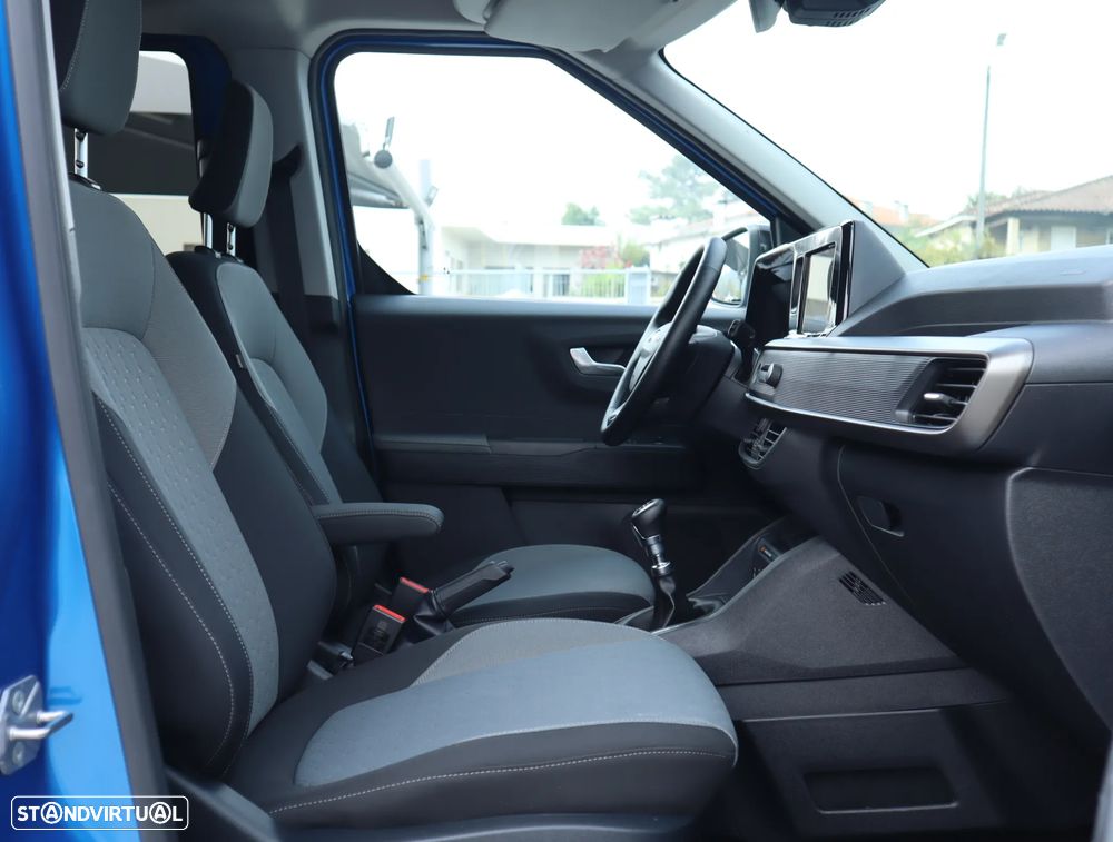 Ford Tourneo Courier 1.0 EcoBoost Titanium - 21