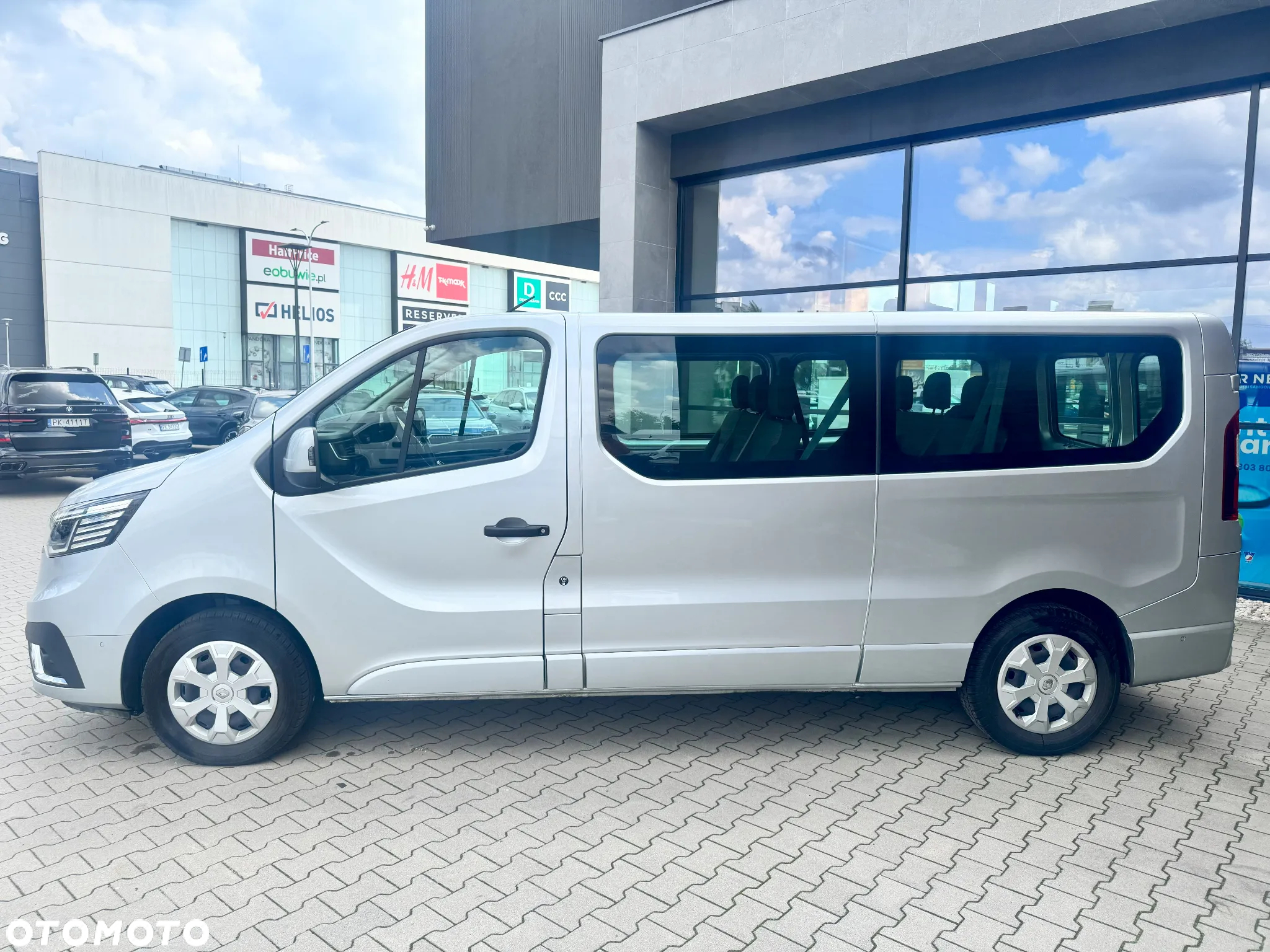 Renault Trafic - 2
