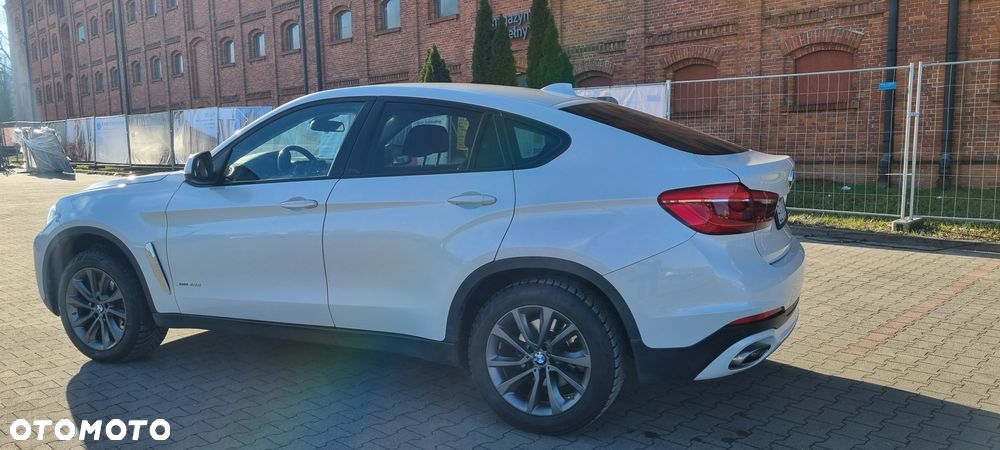 BMW X6 xDrive40d - 20