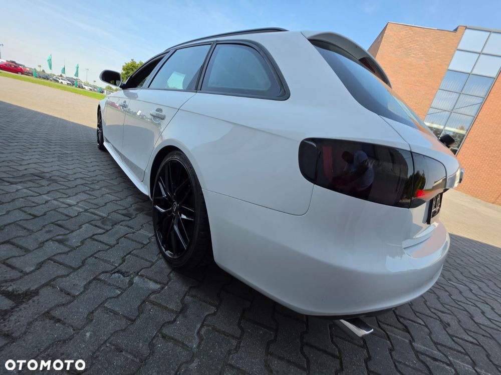 Audi A4 Avant 2.0 TFSI quattro S line Sportpaket - 6