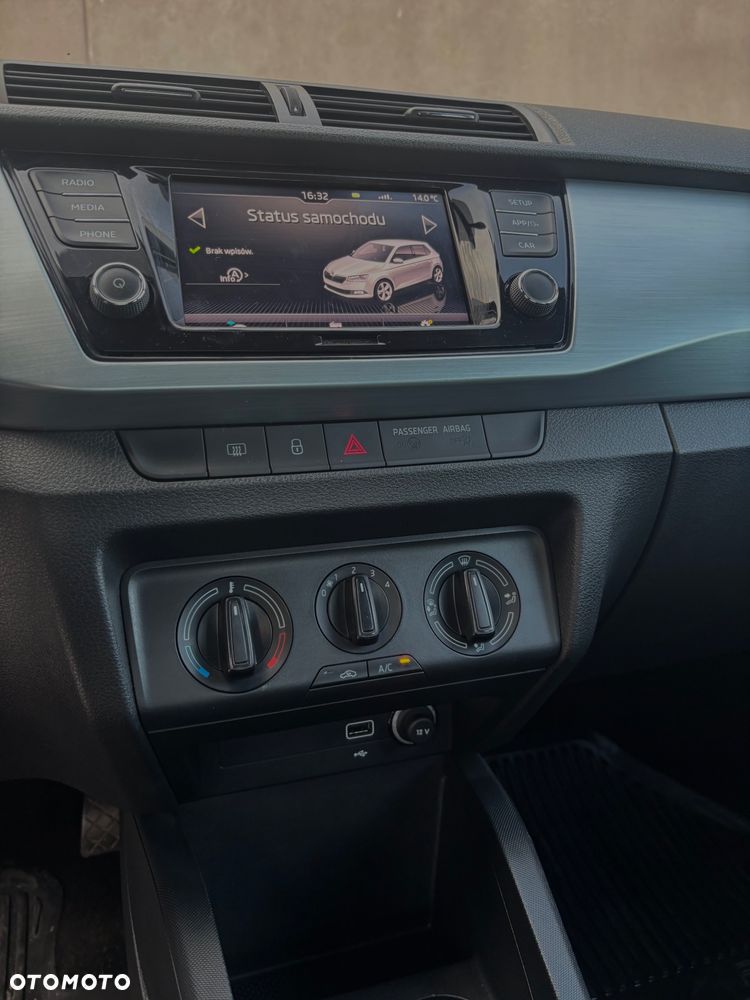 Skoda Fabia 1.0 Ambition - 33