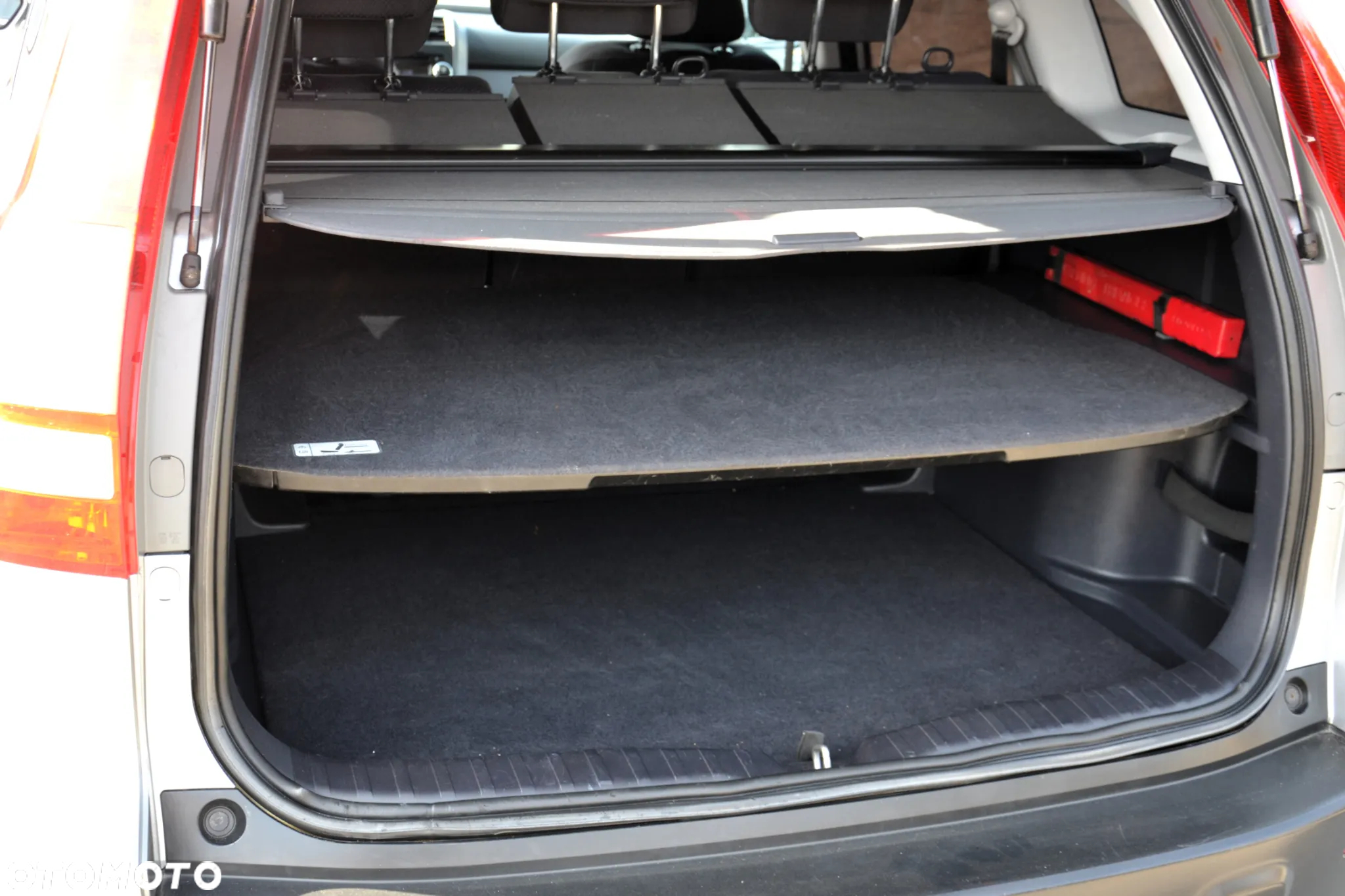 Honda CR-V 2.0i-VTEC Automatik Comfort 50 Jahre Edition - 20