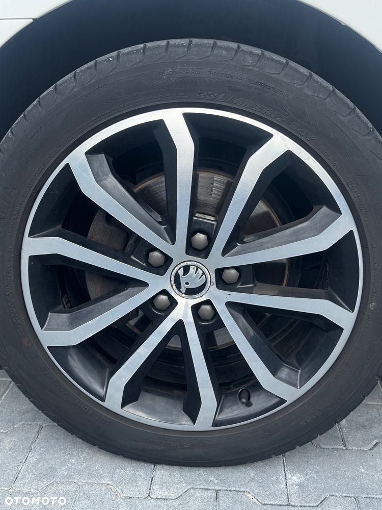 Skoda Octavia 2.0 TDI Edition - 5