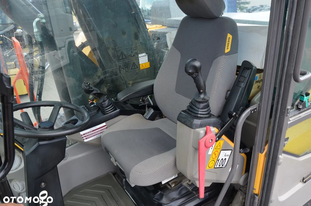 Volvo EWR 150E / 2018r / ROTOTILT / STABILIZATORY / STEELWRIST / ZACZEP / SZYBKOZŁĄCZE / KAMERY - 15