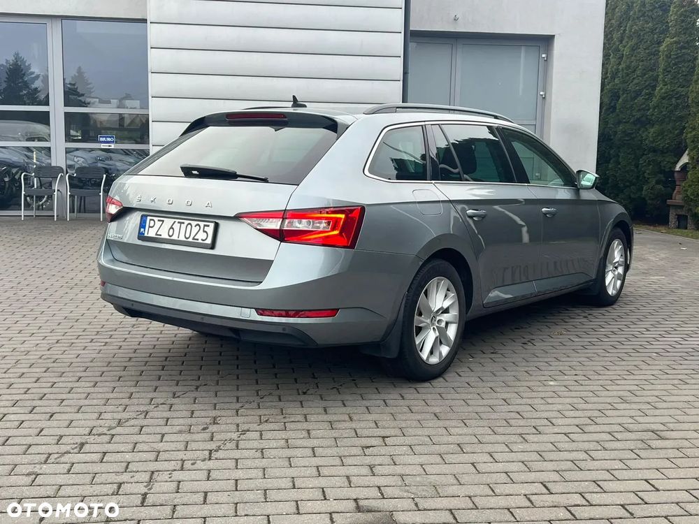 Skoda Superb 1.5 TSI ACT DSG Active - 6