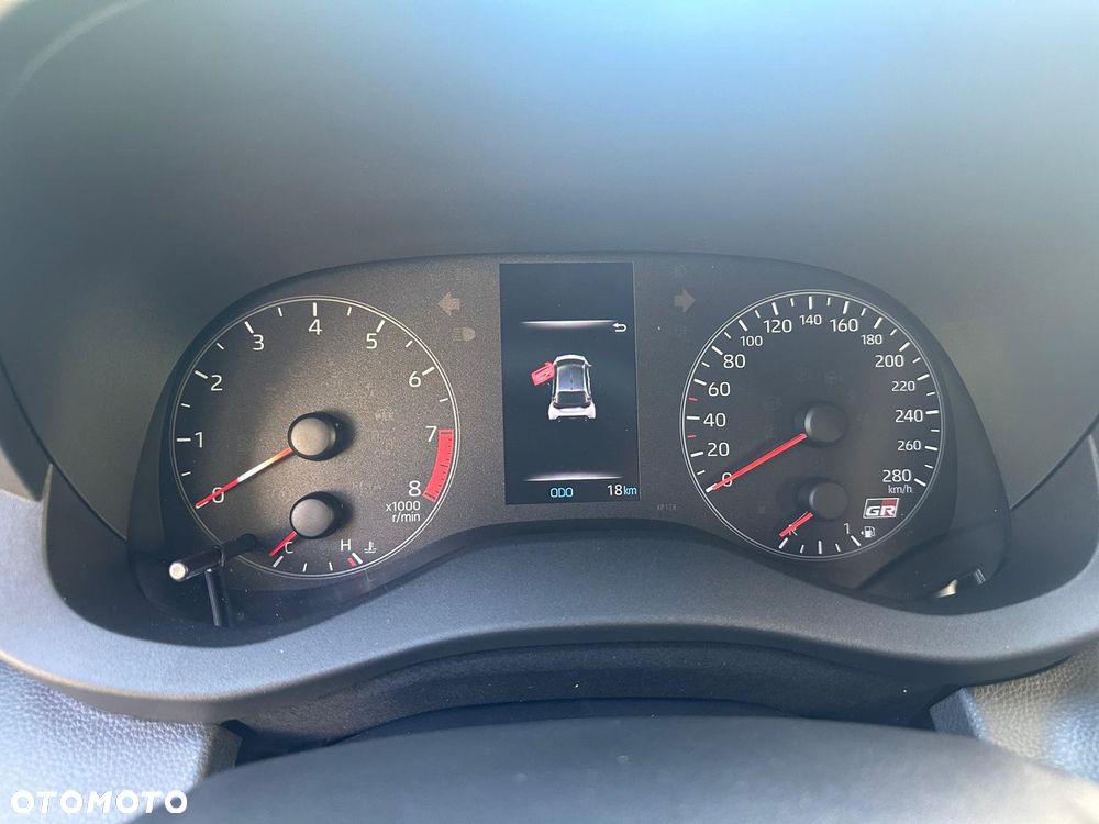Toyota Yaris GR 1.6 Dynamic - 13
