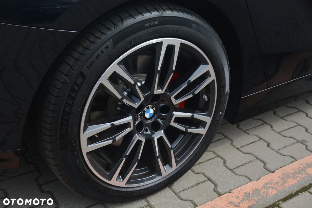 BMW Seria 5 - 24
