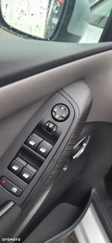 Citroën C4 Picasso 1.6 e-HDi Exclusive - 23