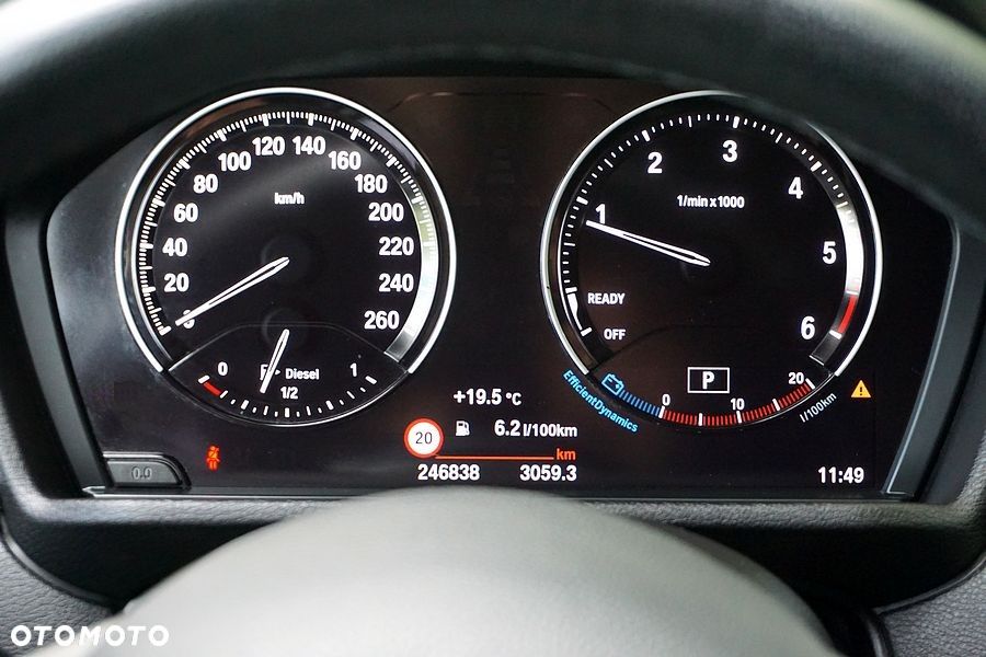 BMW X1 sDrive18d xLine sport - 36