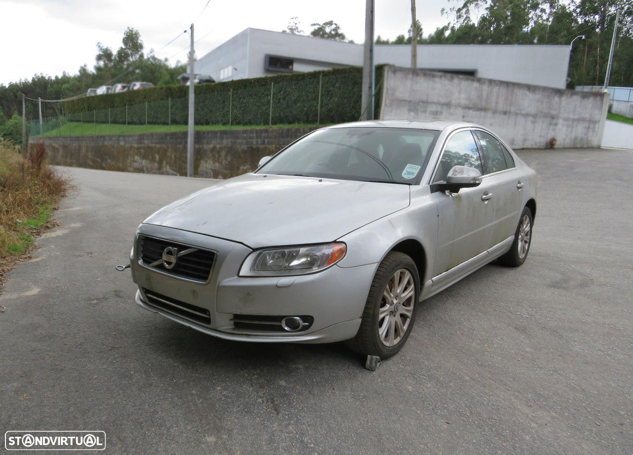 Volvo S80 2,0 D3 (163cv) de 2010 - Peças Usadas (7940) - 2