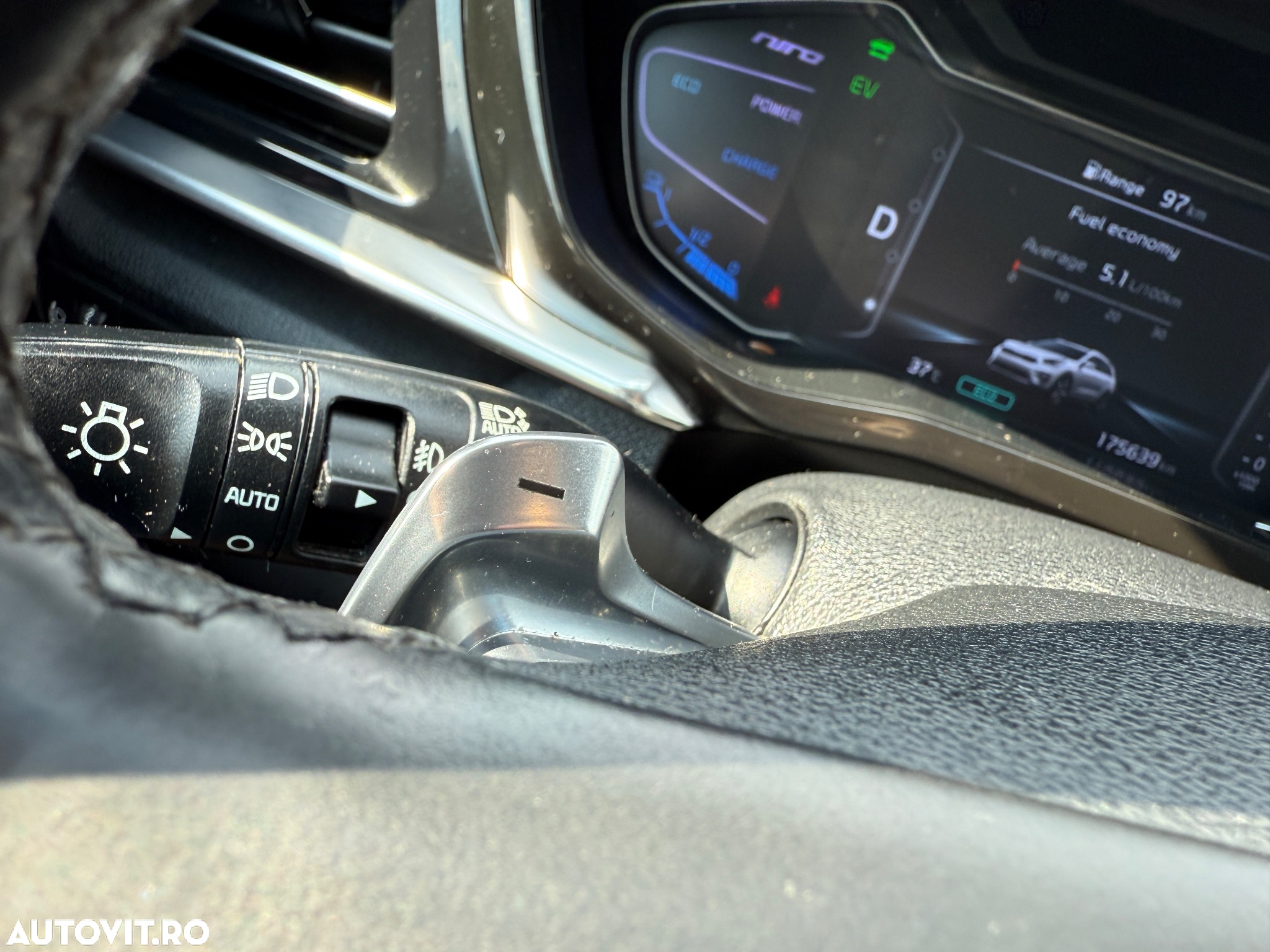 Kia Niro 1.6 GDI HEV 2WD OPF Aut. Edition 7 - 13