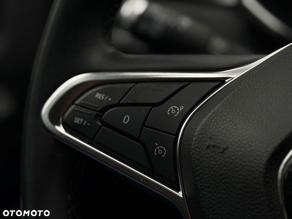 Renault Captur 1.6 E-TECH Plug-In Initiale Paris - 19