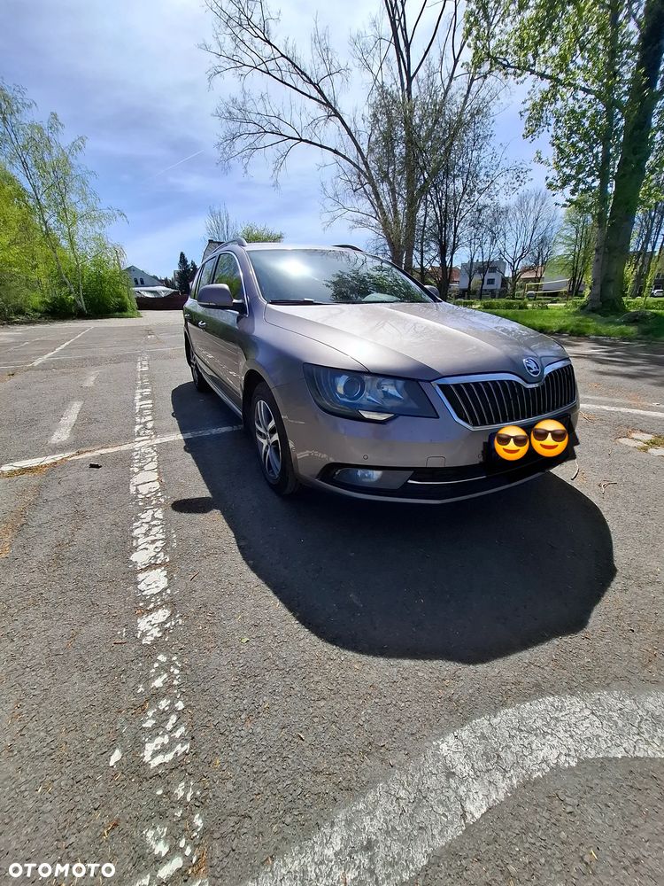 Skoda Superb 2.0 TDI 4x4 Elegance DSG - 5