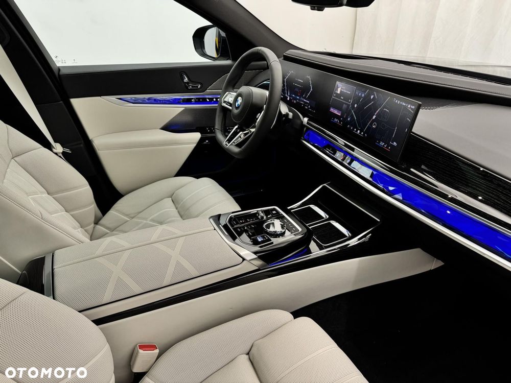 BMW Seria 7 740d xDrive mHEV M Sport sport - 28