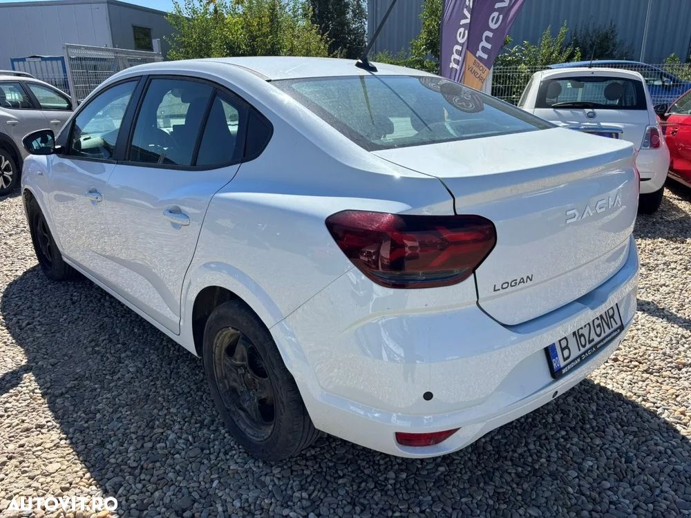 Dacia Logan - 7