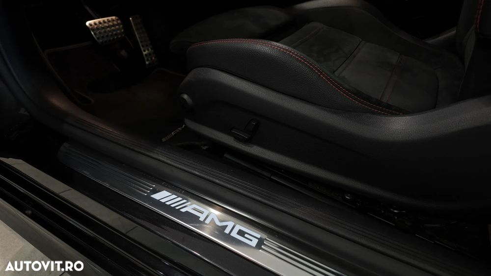 Mercedes-Benz E AMG 53 4Matic+ Coupe AMG Speedshift TCT-9G - 14